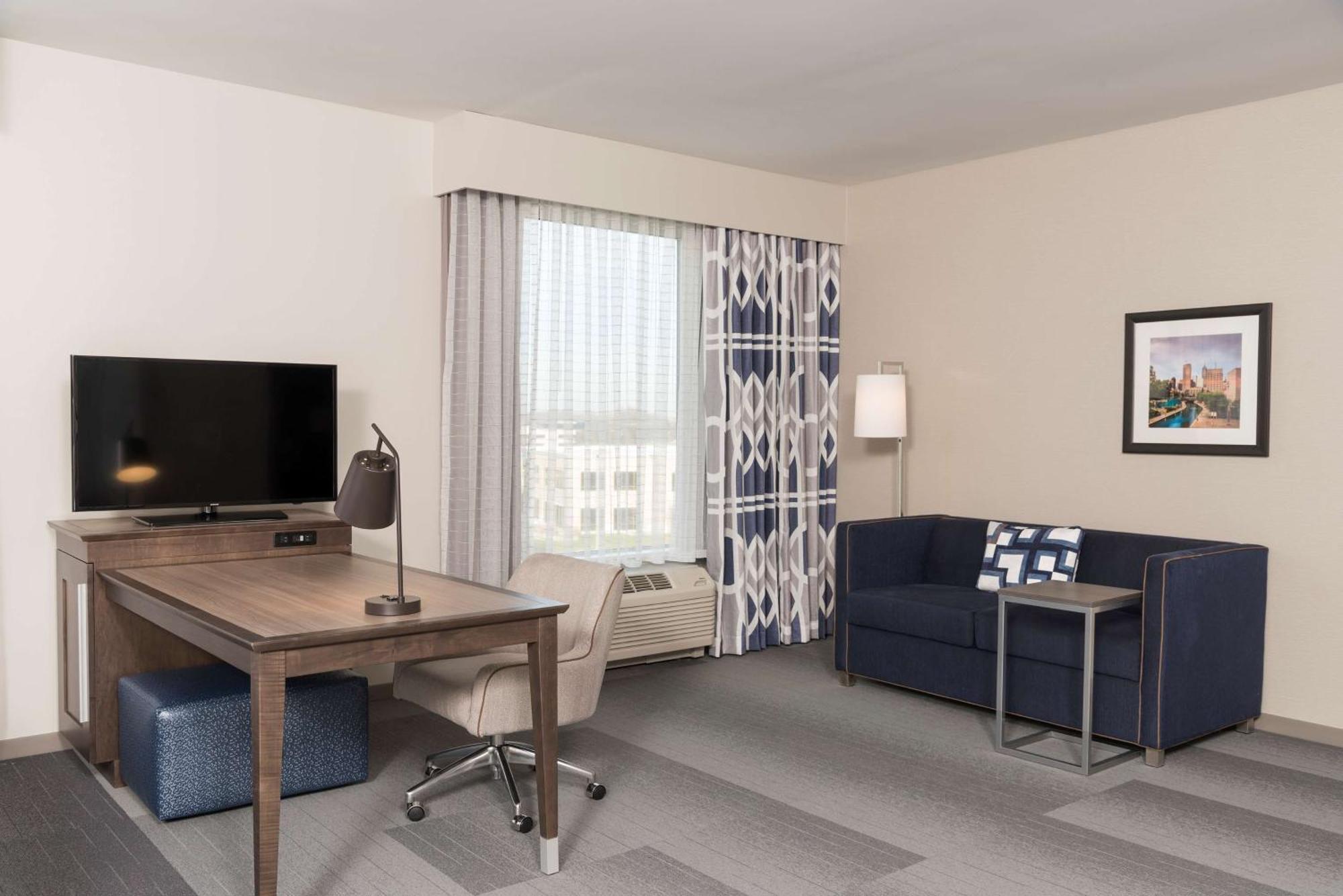 Hampton & Indianapolis-keystone, In 3* Indianapolis